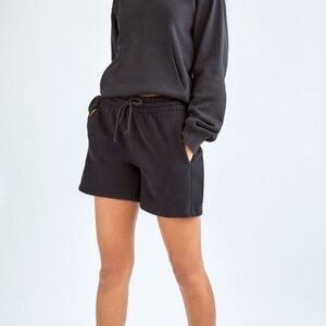 Aritzia TNA Boyfriend Fit Shorts Dark Heather Gray